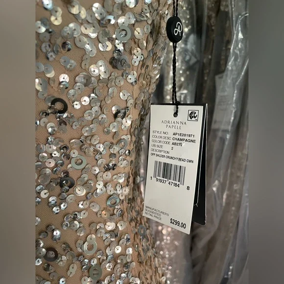 Adrianna Papell
Off-the-Shoulder Sequined Gown - Picture 3 of 7
